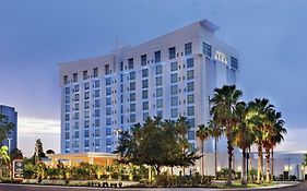 Crowne Plaza Tampa-Westshore Tampa Fl